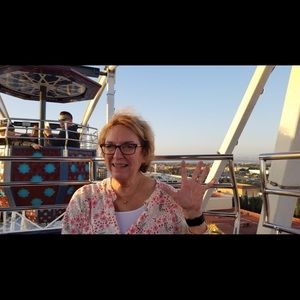 Meet your Posher, Karen